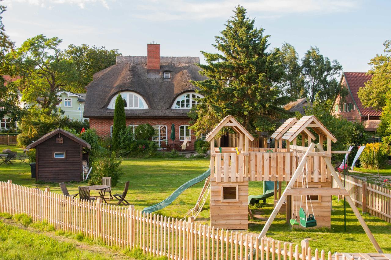 Landhaus Am Deich มิดเดลฮาเกน ภายนอก รูปภาพ